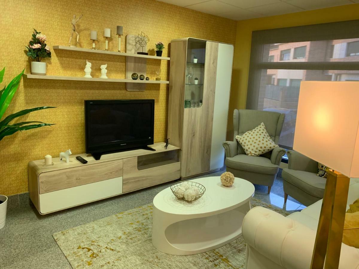 Apartamento "Campo Carmen" Тордесиляс Екстериор снимка